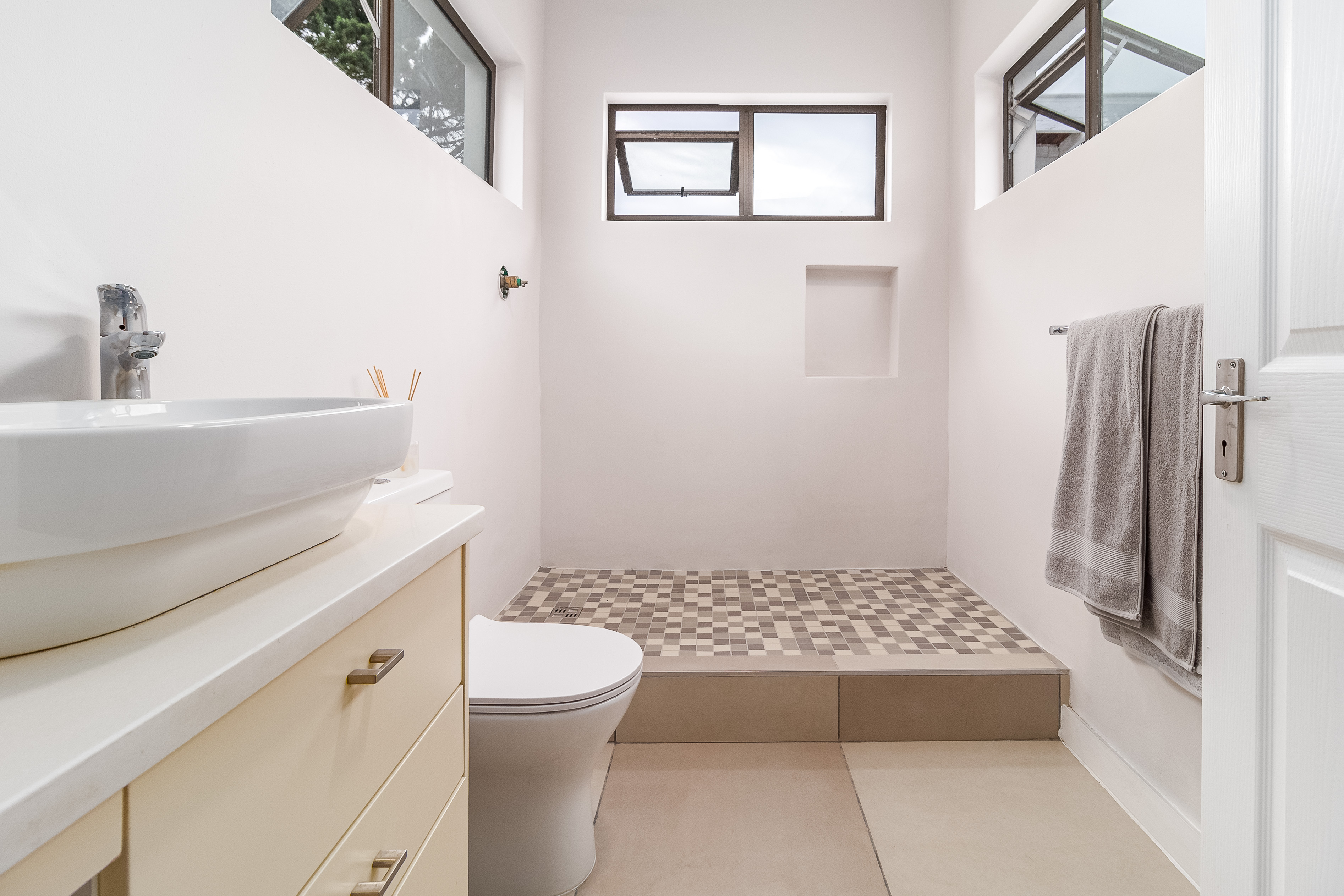 5 Bedroom Property for Sale in Camps Bay Western Cape